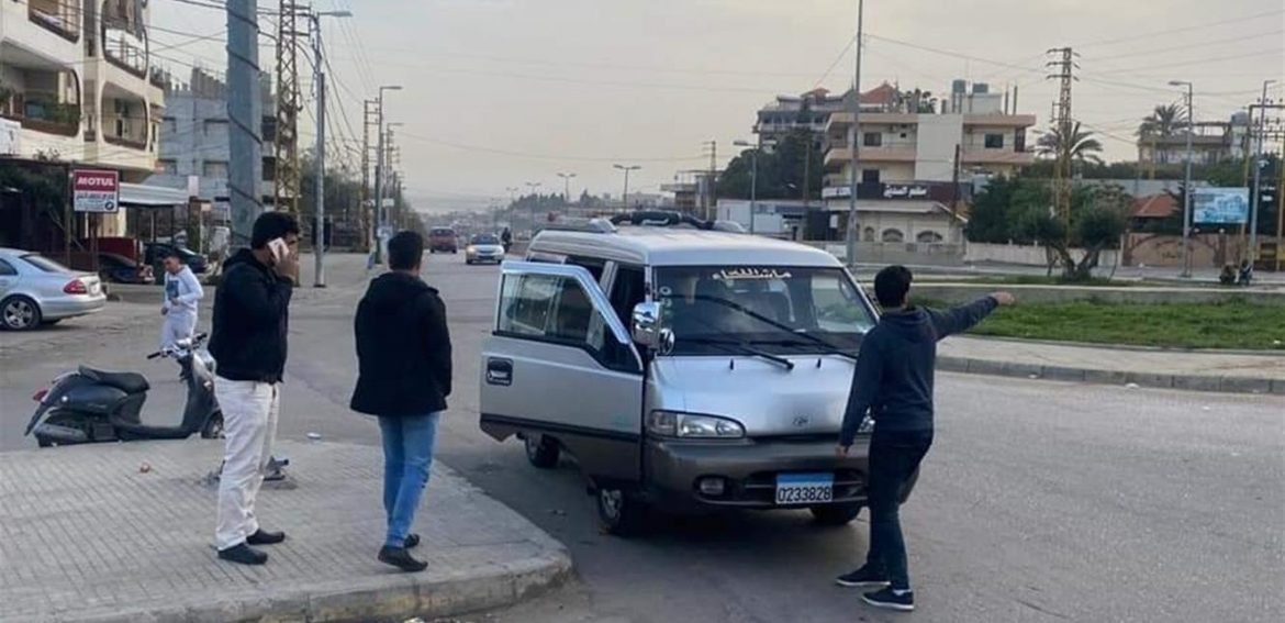 عملية سلب فجراً على طريق المحمرة واللصوص توغلو في بحنين
