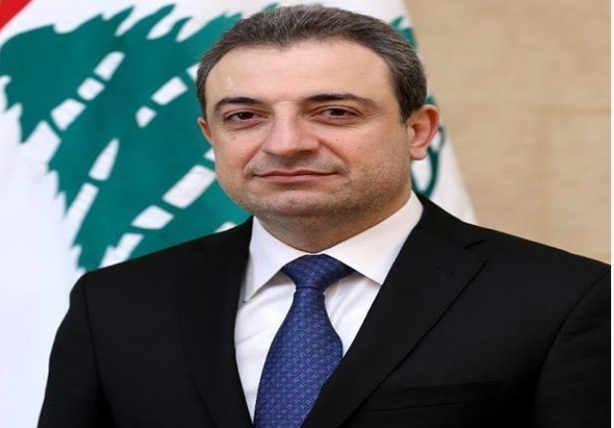 أبو فاعور يتصّل بحايك لتأمين الكهرباء لمحطة بئر لوسي…