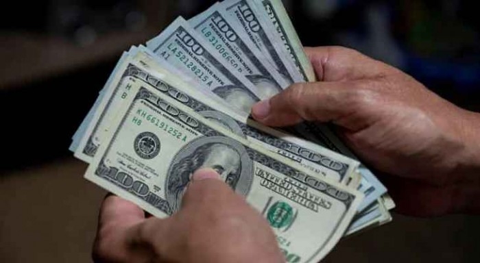 الدولار السوق الموازية… اليكم تسعيرته الصباحية