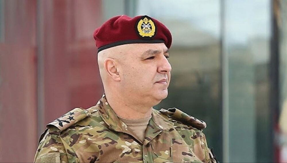 قائد الجيش في عيد الأمهات: أنتِ أم الوطن..